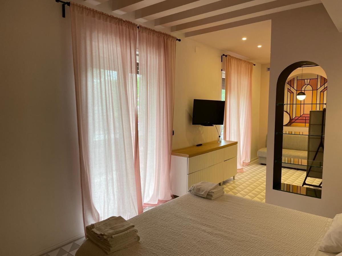 Dusme Bed and Breakfast Taranto Eksteriør billede